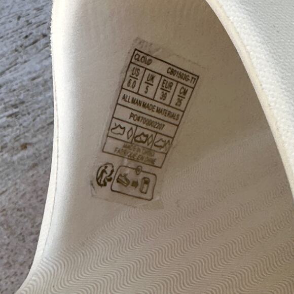 Billabong Cloud Mens Recovery Slides Size 6 Cream Cushioned Sandals New - Picture 7 of 12